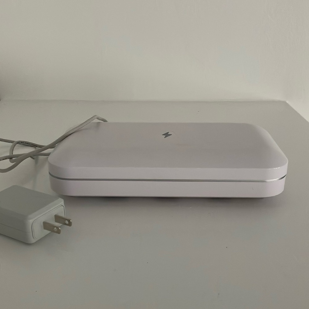 PhoneSoap White Phone Sanitizer with Charger